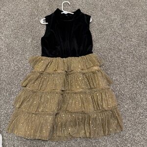 Black and Gold Sleeveless Dress